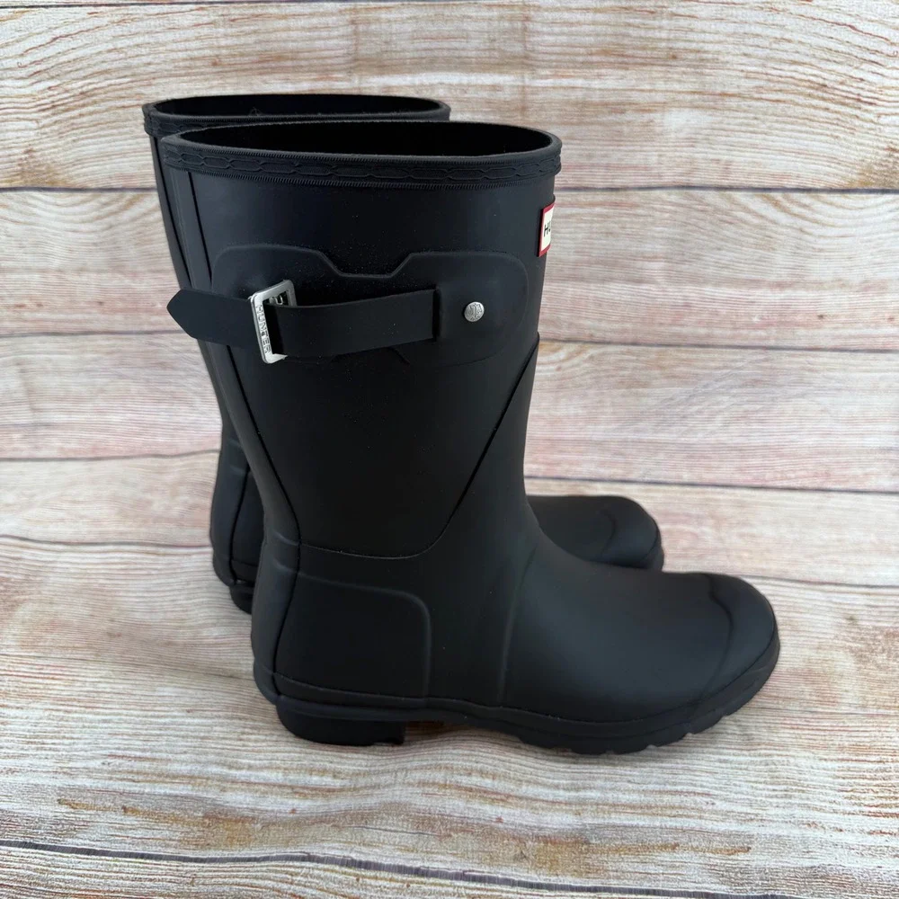 Hunter Original Short Black Matte Waterproof Rain Boots‎ Womens 9M 1881032